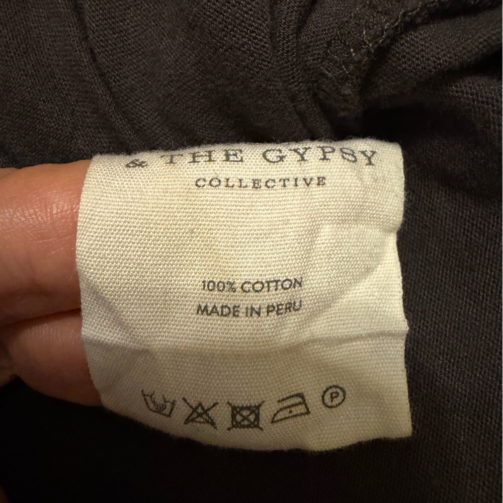 Spell Rebel Rider Graphic Black Sleeveless Top EUC / LIKE NEWA size M - Picture 10 of 14